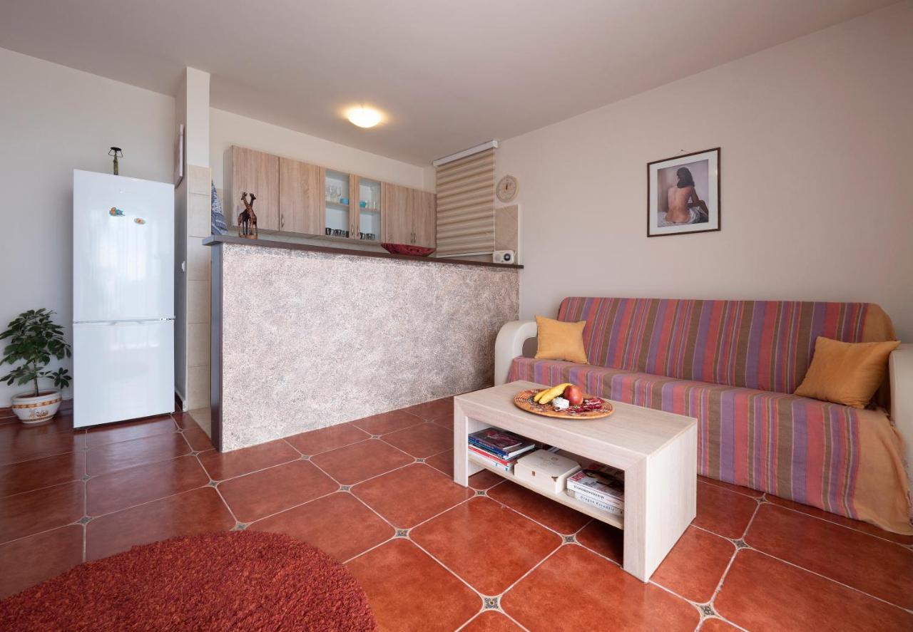 Casa Al Mare Petrovac, Montenegro Bagian luar foto
