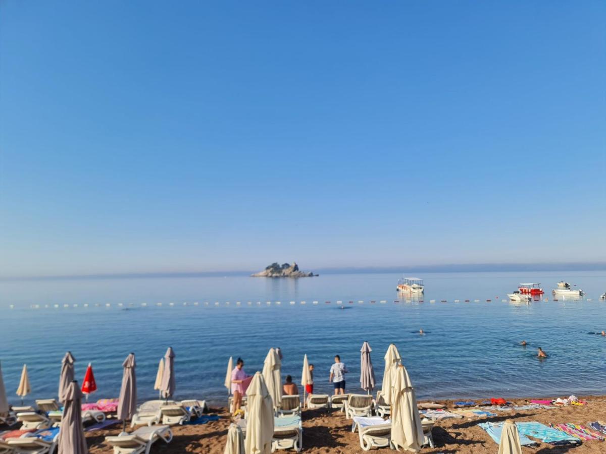 Casa Al Mare Petrovac, Montenegro Bagian luar foto